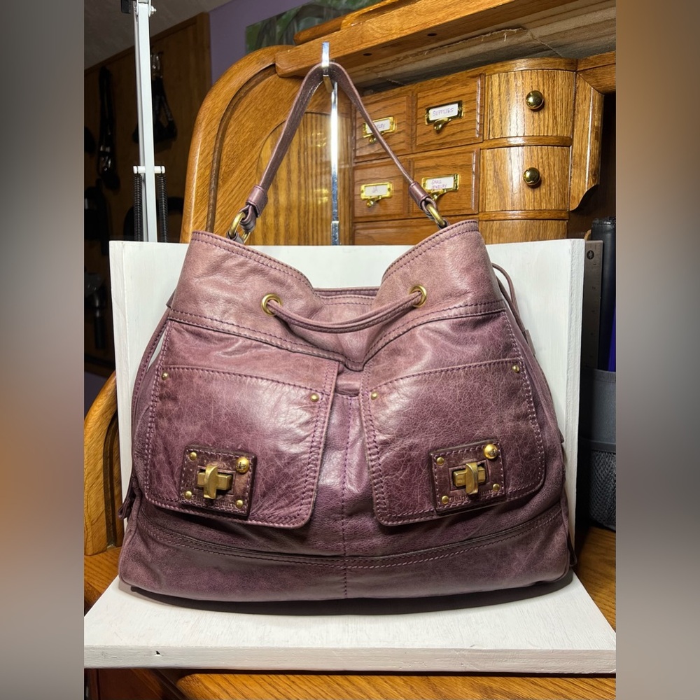 Vintage 2010 Juicy Couture Lavender Purple Distressed Leather Large Shoulder Bag